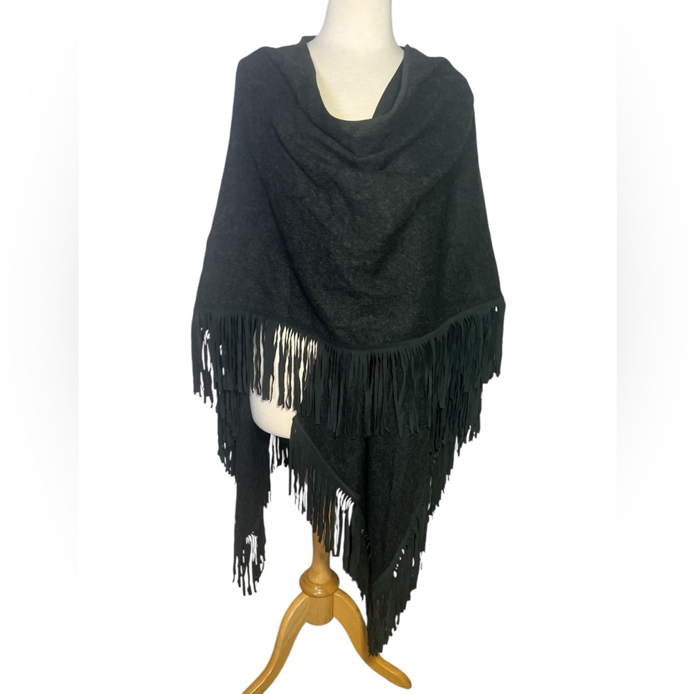 Alicia Adams ”Sante Fe Cape”Alpaca wool fringe wrap